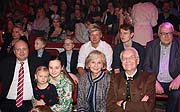 Familie Stoiber samt Kindern und Enkeln bei der Premiere am 25.12.2017 (©Fto:Martin Schmitz)